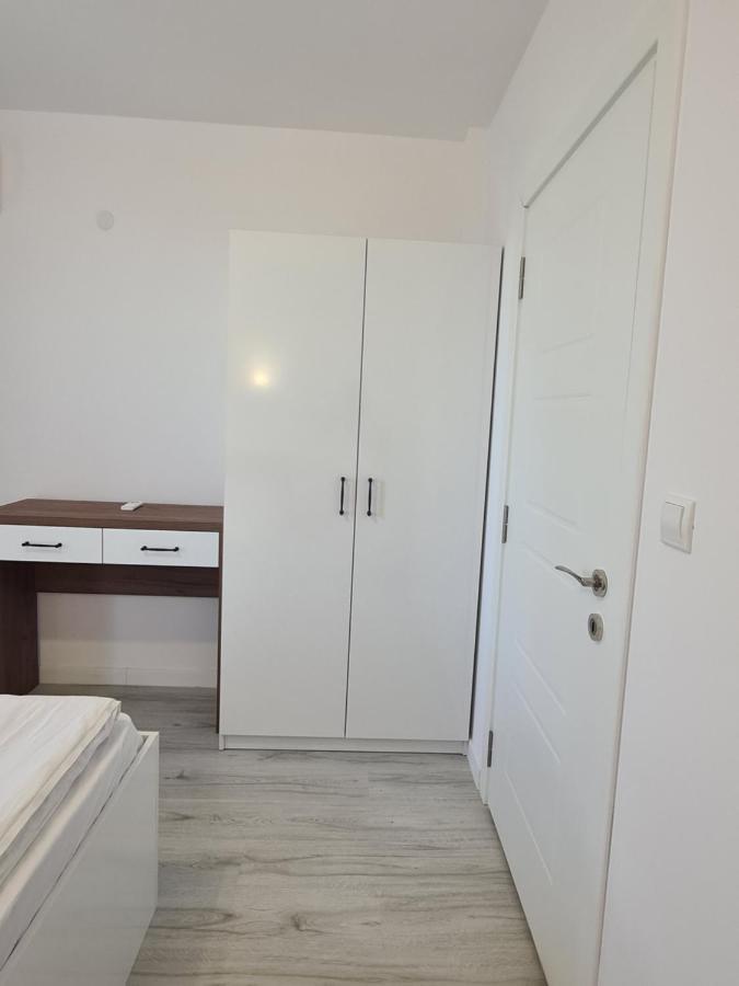 Dolphin Beach Apart Obzor Exterior foto